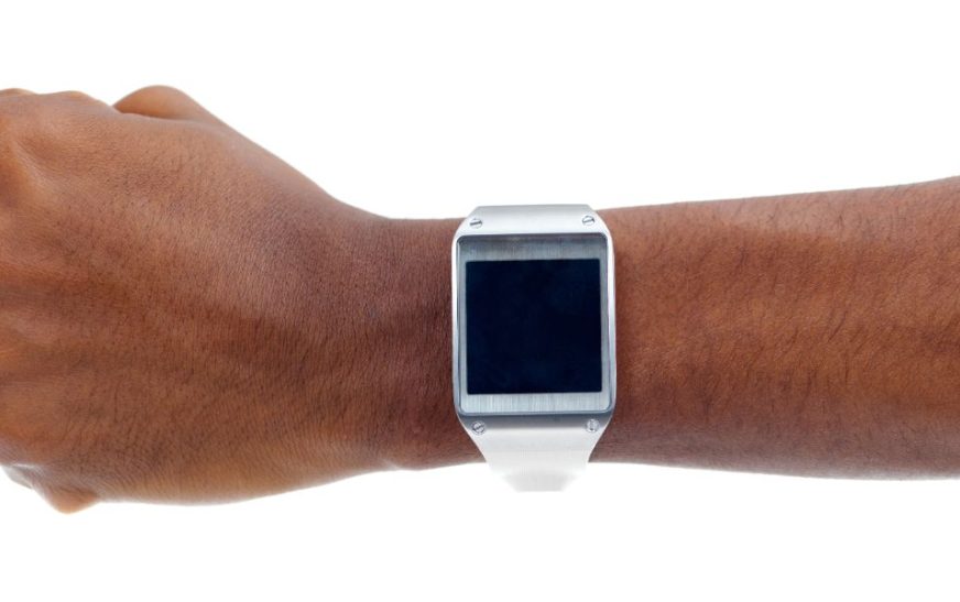 The Fashion-Tech Fusion: Style and Care Tips for Your Favorite Wearable Gadgets